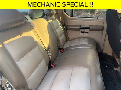 2004 Ford Explorer Sport Trac XLT