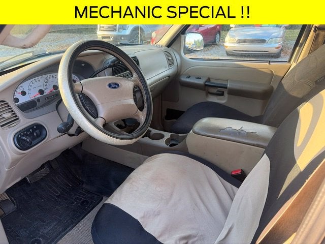 2004 Ford Explorer Sport Trac XLT