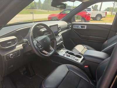 2023 Ford Explorer ST-Line