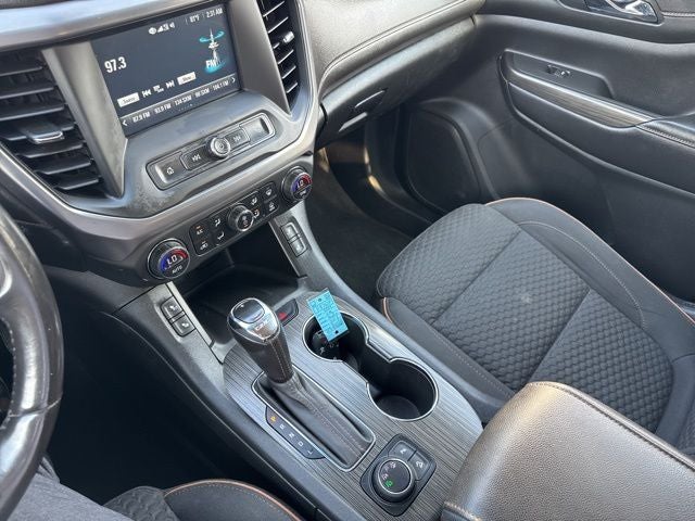 2019 GMC Acadia SLE-2