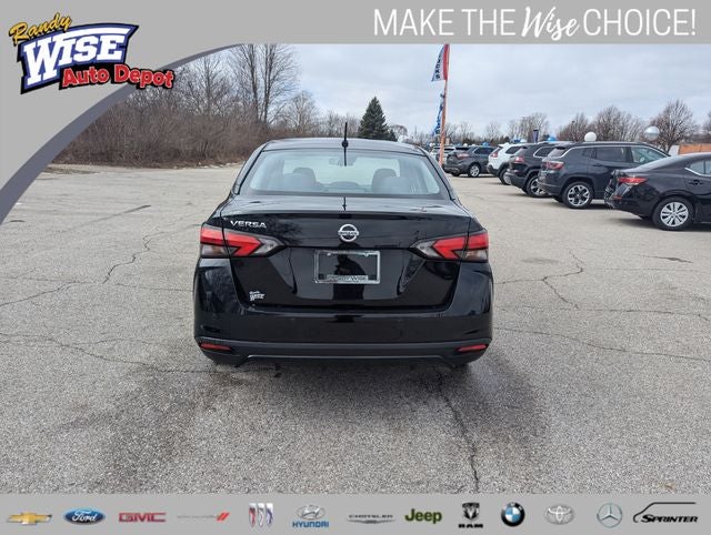 2021 Nissan Versa 1.6 S