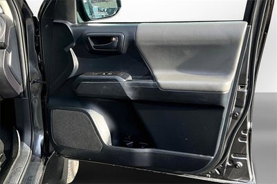 2019 Toyota Tacoma SR V6