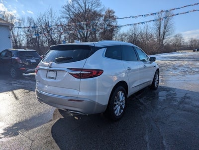 2021 Buick Enclave Essence