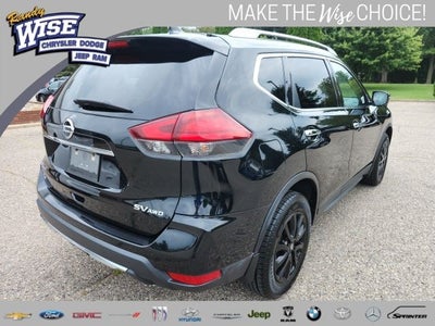2017 Nissan Rogue SV