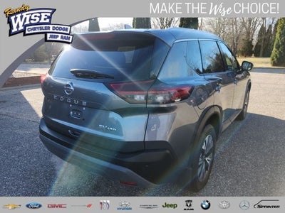 2021 Nissan Rogue SV